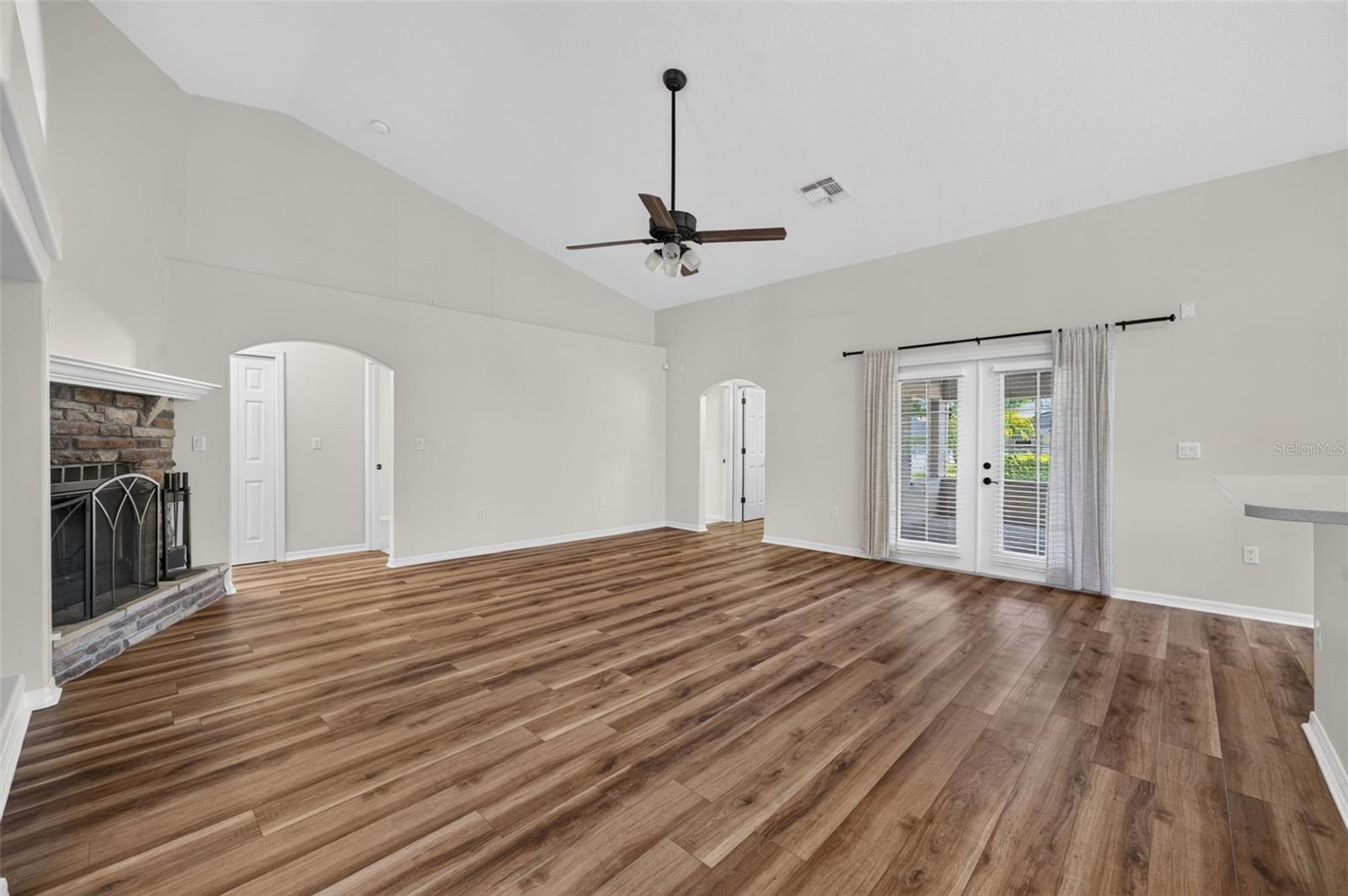 EAST LAKE RESERVE AT NARCOOSSEE UNIT 2 - Residential