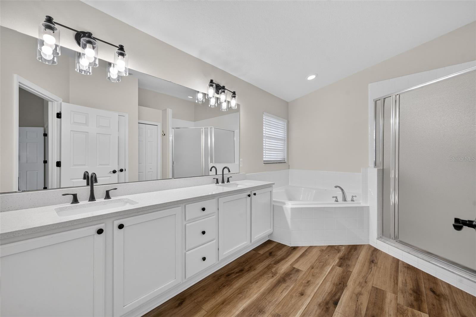 EAST LAKE RESERVE AT NARCOOSSEE UNIT 2 - Residential