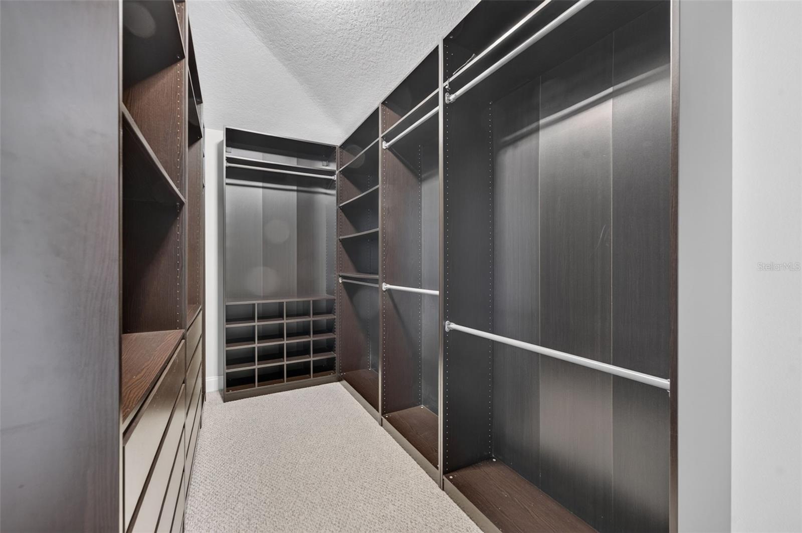 EAST LAKE RESERVE AT NARCOOSSEE UNIT 2 - Residential