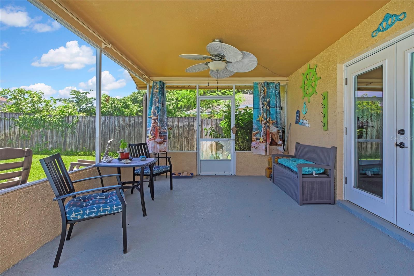 HUNTERS RIDGE - Residential