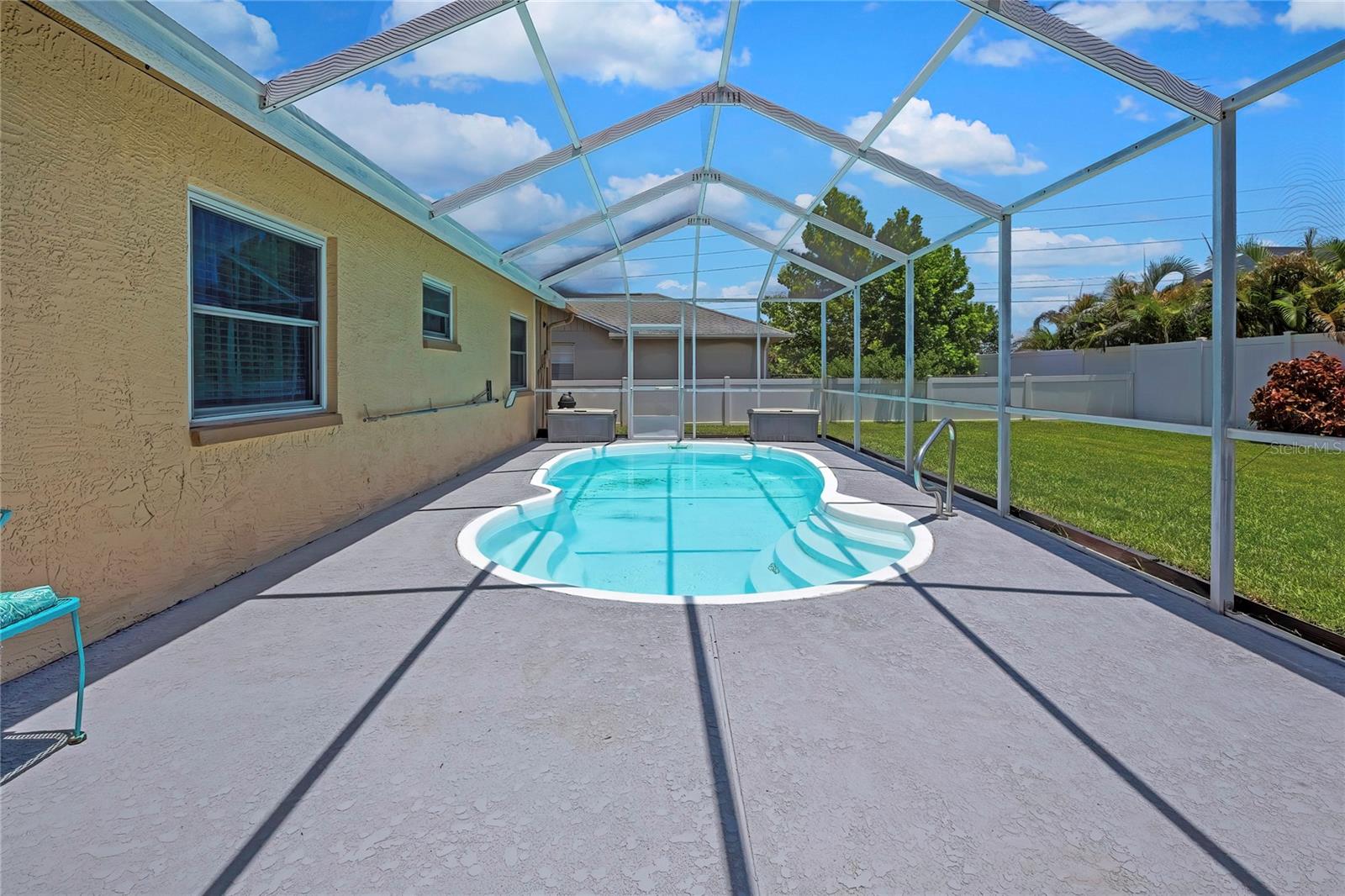 HUNTERS RIDGE - Residential
