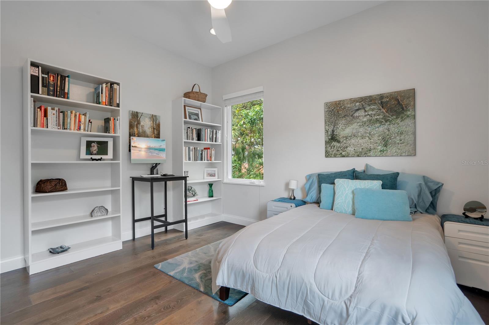 WATERS EDGE BOCA POINTE AT TURTLE CREEK - Residential
