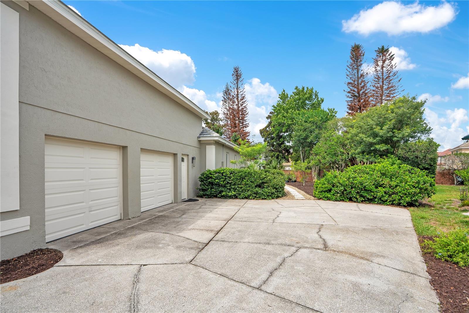 WATERS EDGE BOCA POINTE AT TURTLE CREEK - Residential