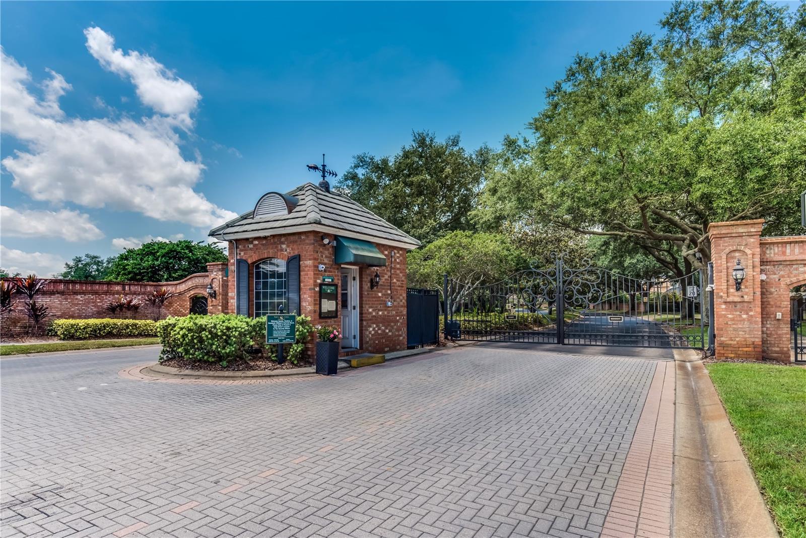 WATERS EDGE BOCA POINTE AT TURTLE CREEK - Residential