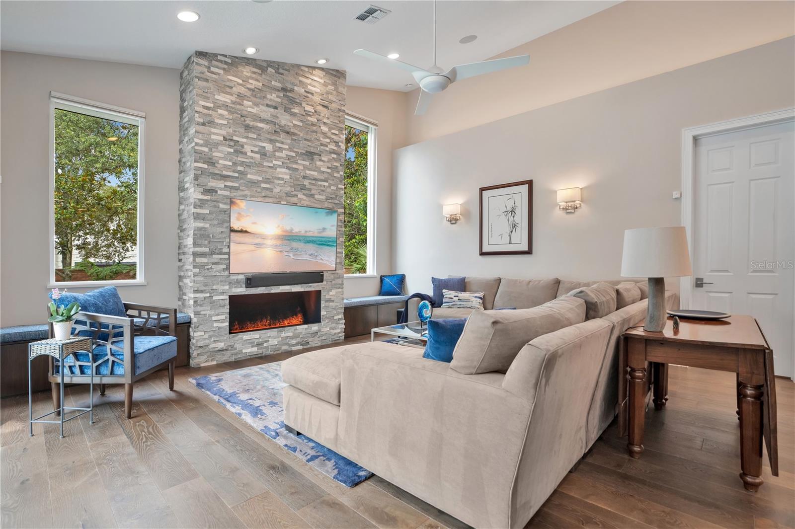 WATERS EDGE BOCA POINTE AT TURTLE CREEK - Residential
