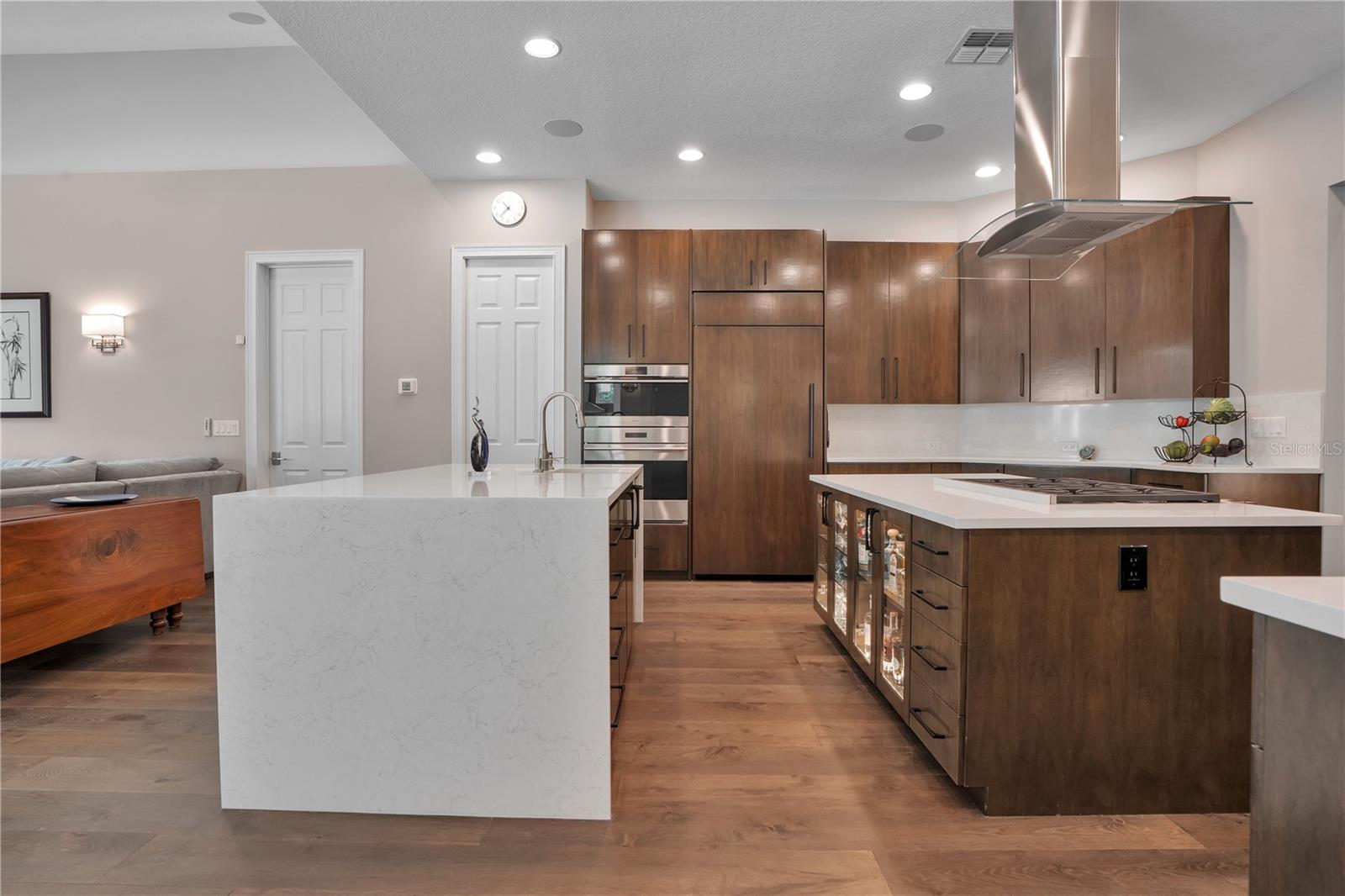 WATERS EDGE BOCA POINTE AT TURTLE CREEK - Residential