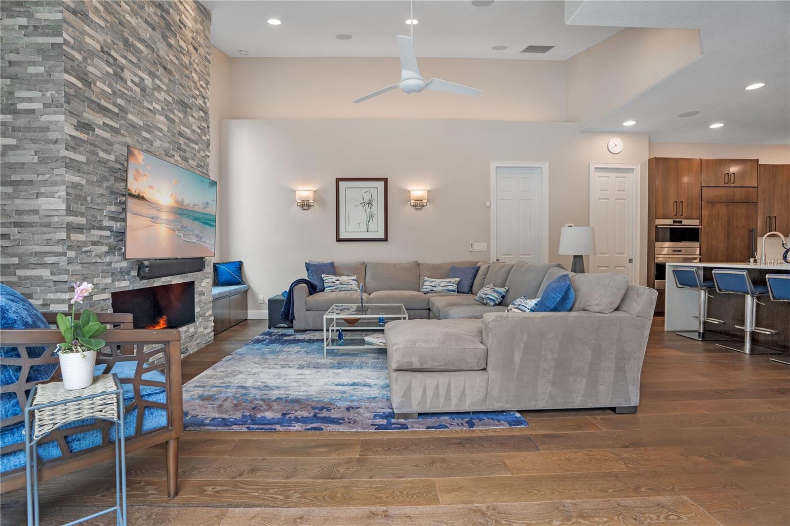 WATERS EDGE BOCA POINTE AT TURTLE CREEK - Residential