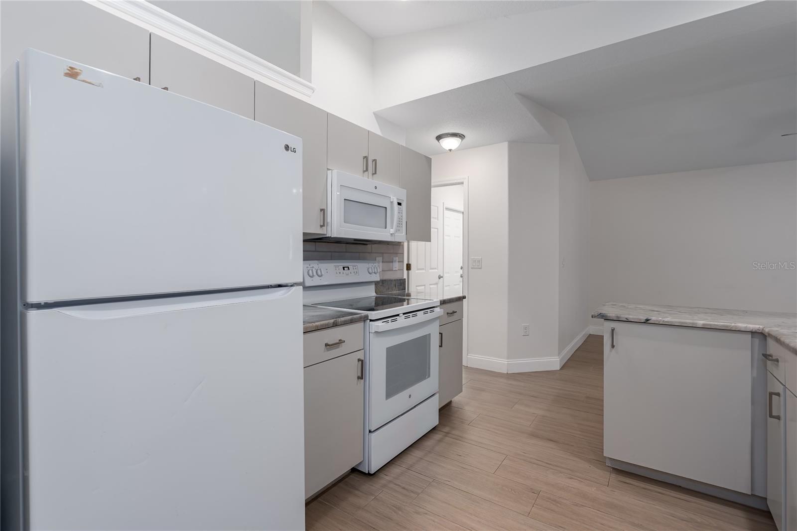 FOX CHASE - Residential Lease