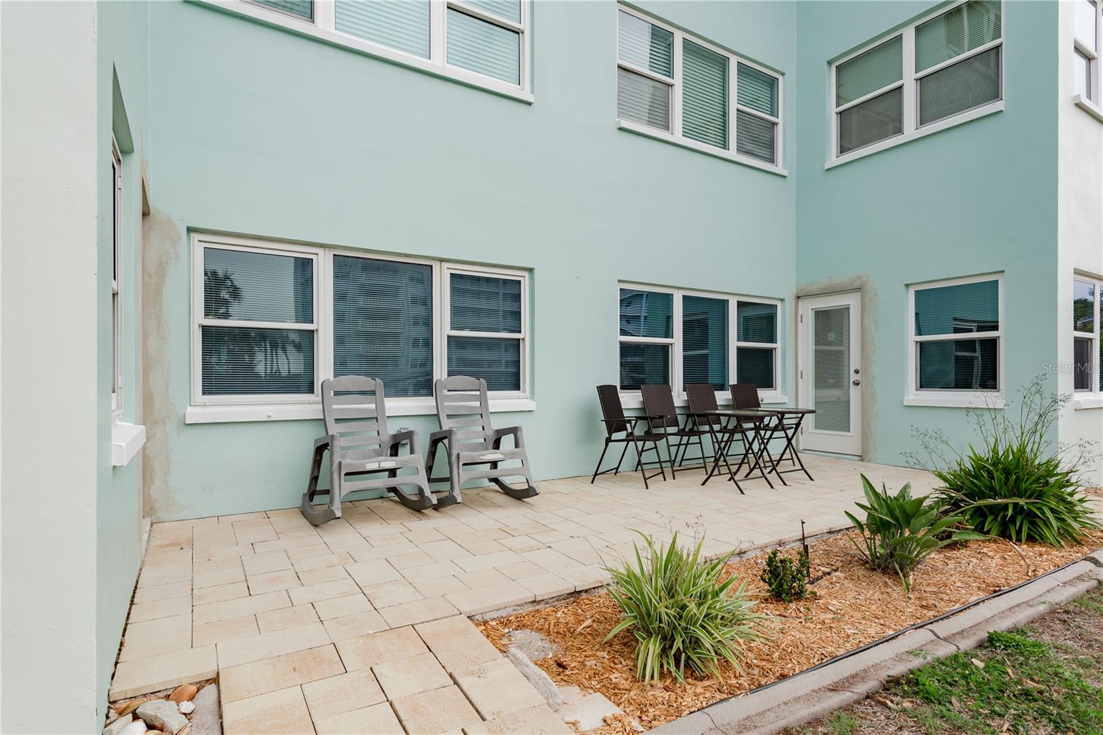 ROYAL STEWART ARMS - Residential Lease