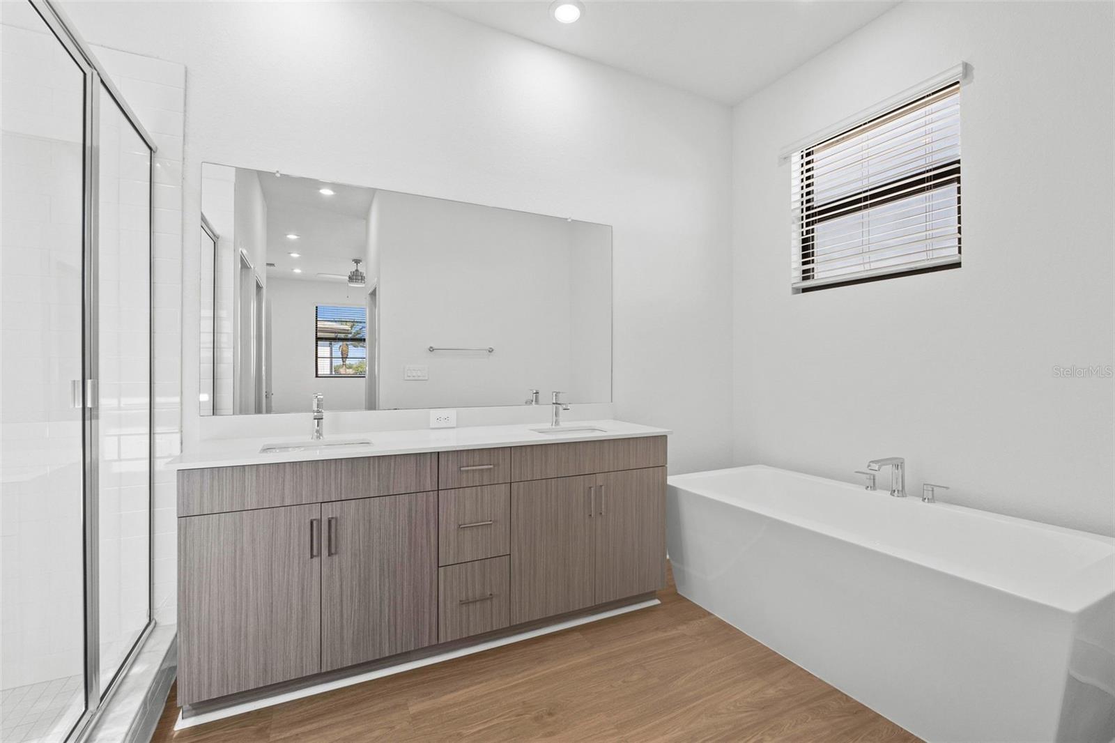 STELLAR AT MASTERS AVENUE - Residential Lease