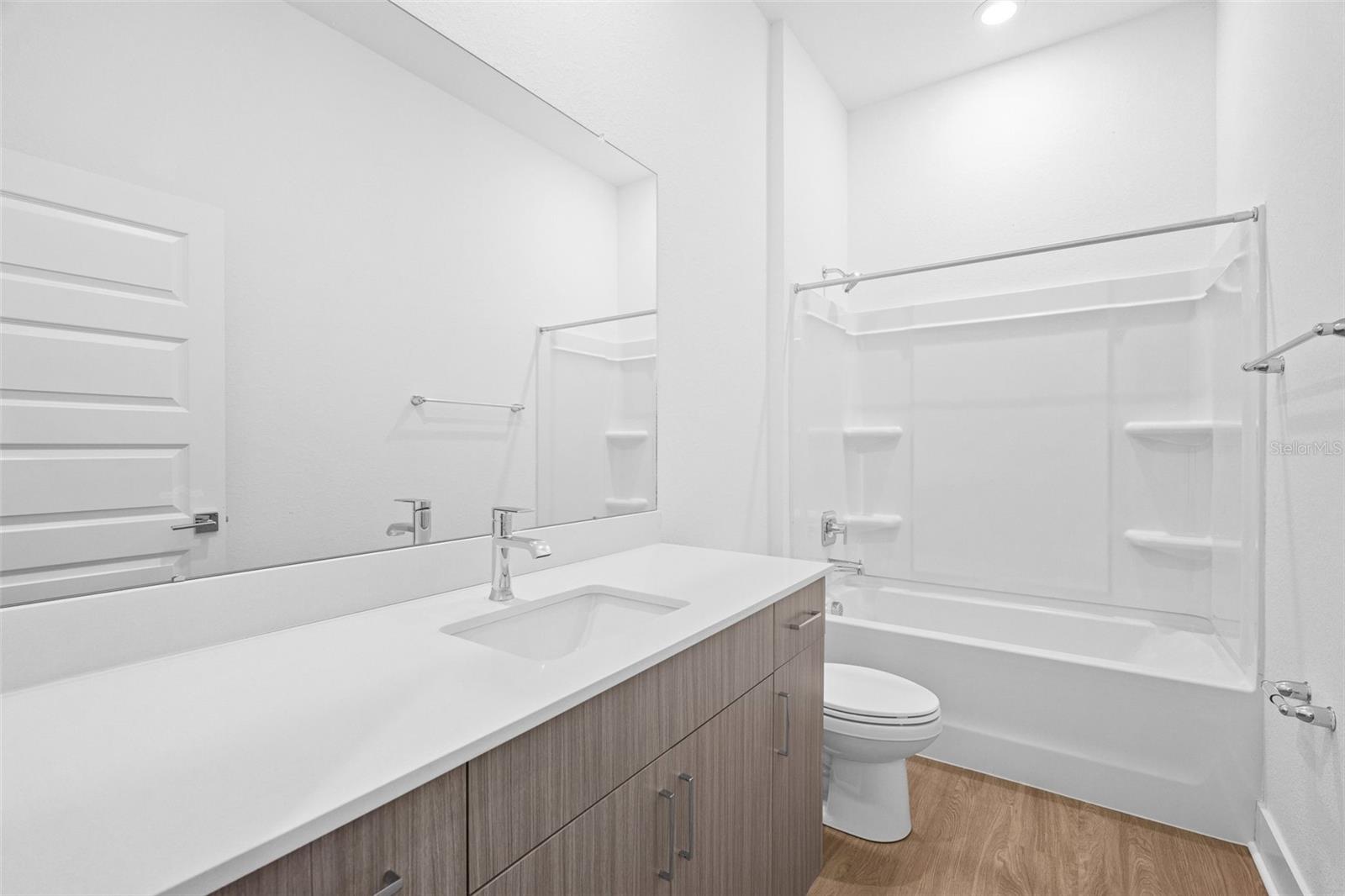 STELLAR AT MASTERS AVENUE - Residential Lease