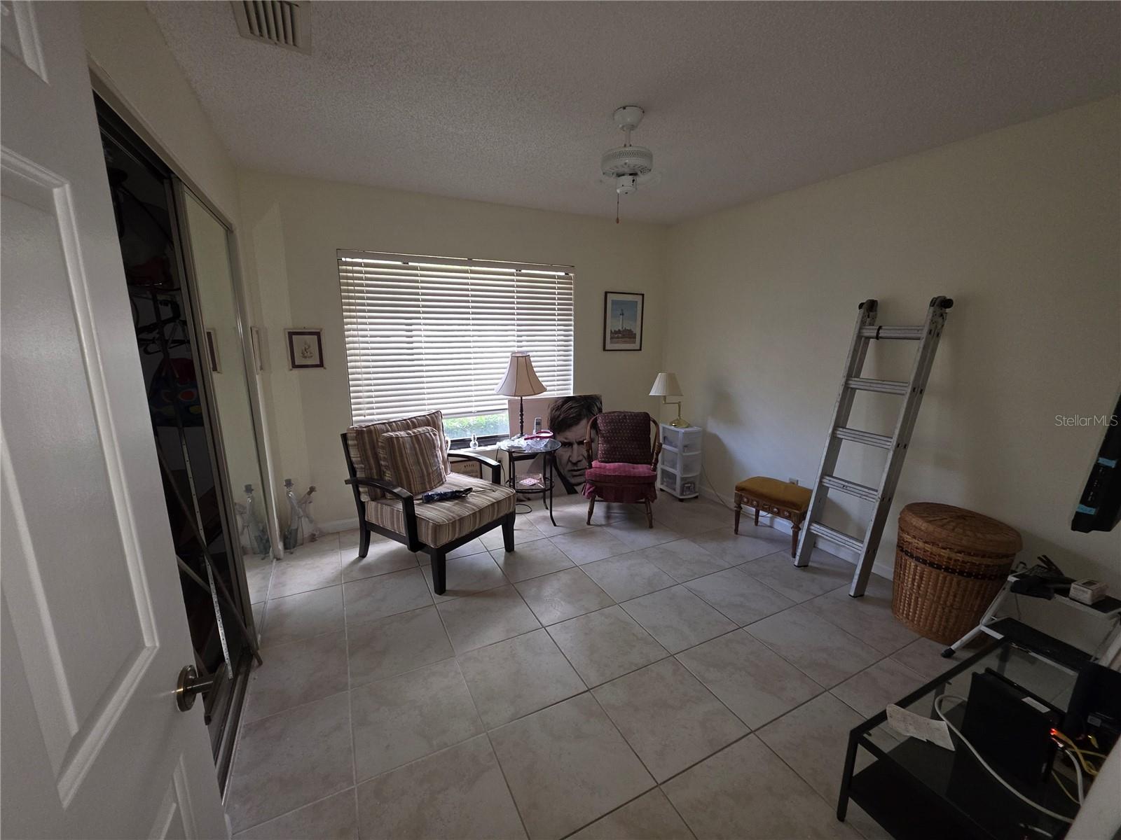 LAKEVIEW VILLAS AT PEBBLE CREE - Residential