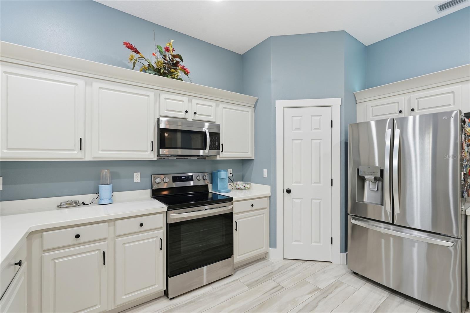 ARBOR LAKES B - Residential