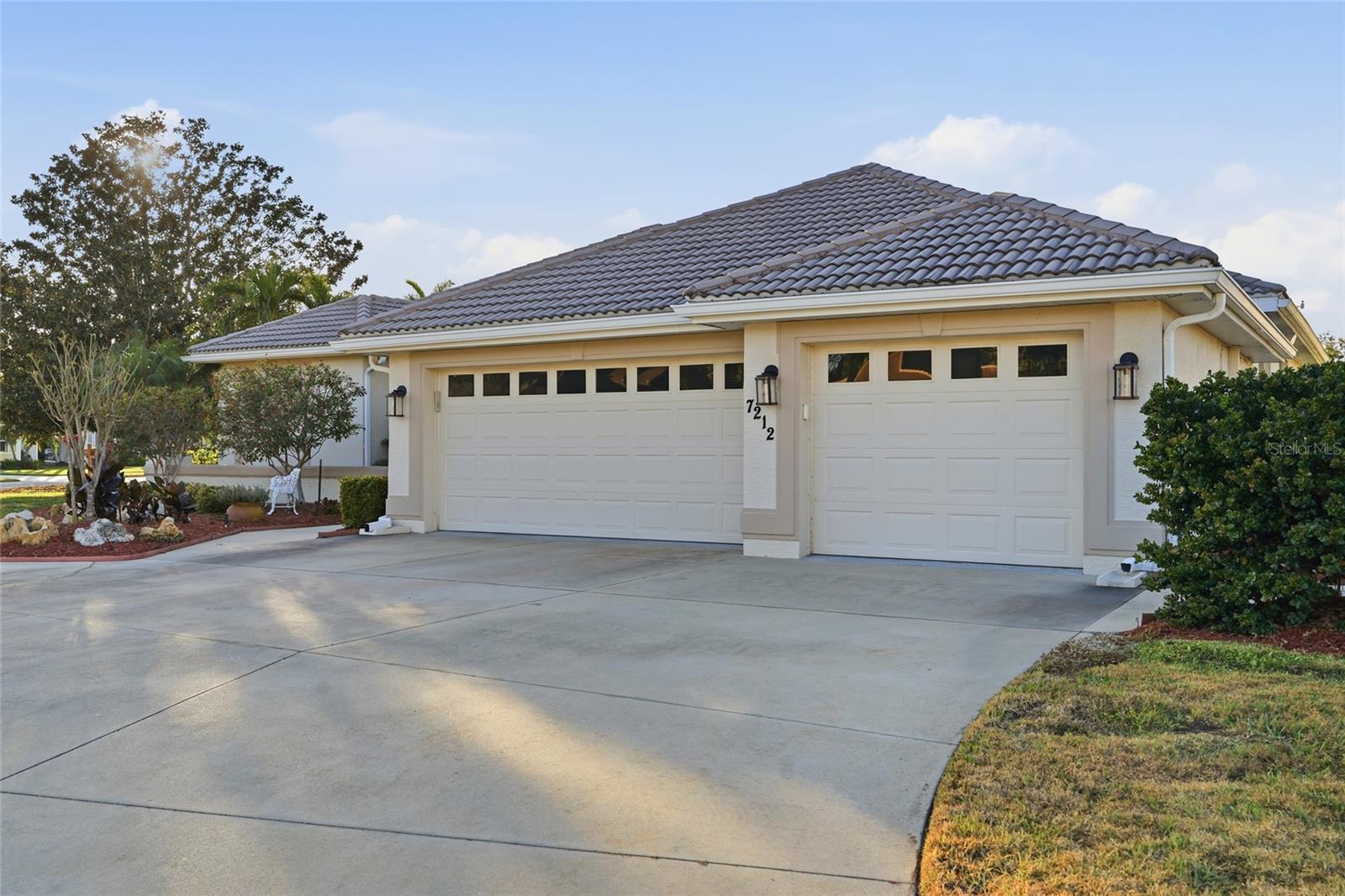 ARBOR LAKES B - Residential