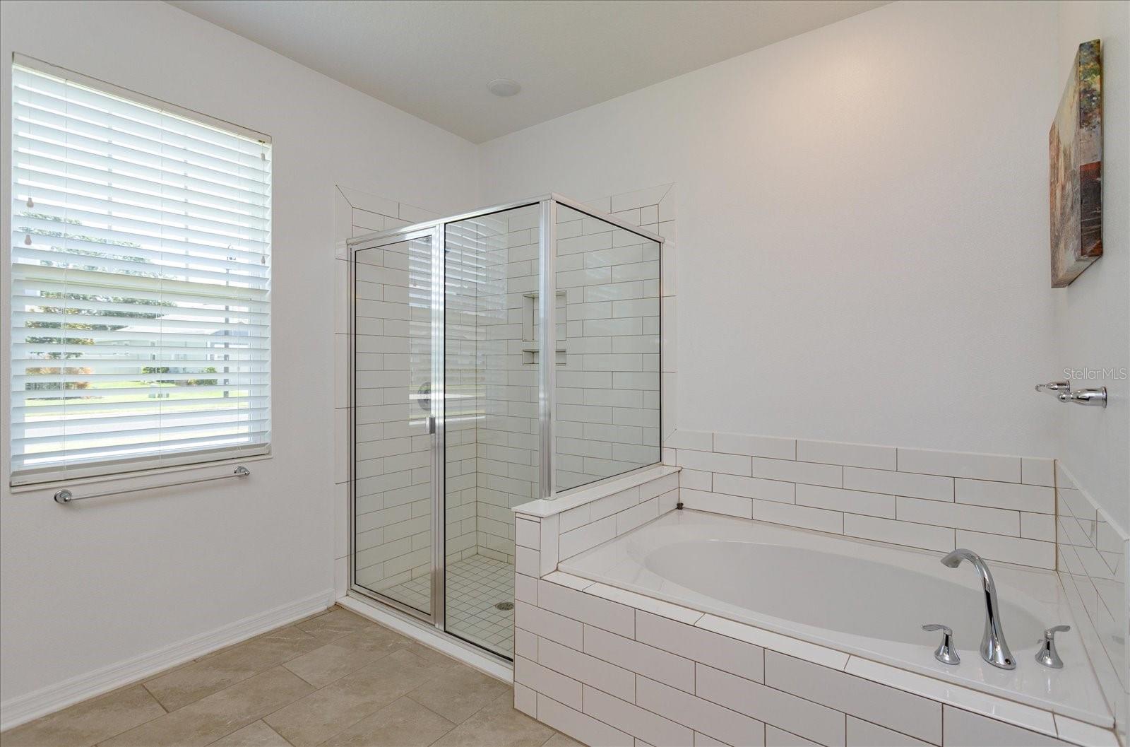 SANCTUARY/TWIN WATERS - Residential