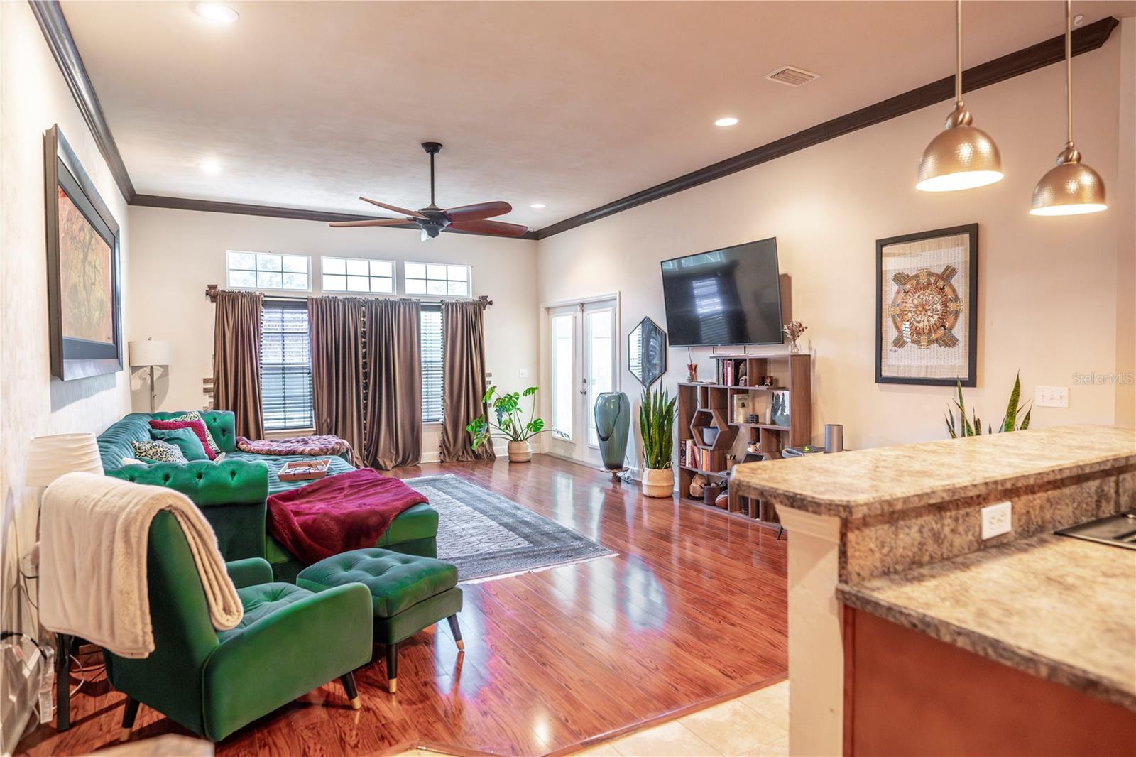 CREEKSIDE VILLAS AT TURKEY CREEK - Residential