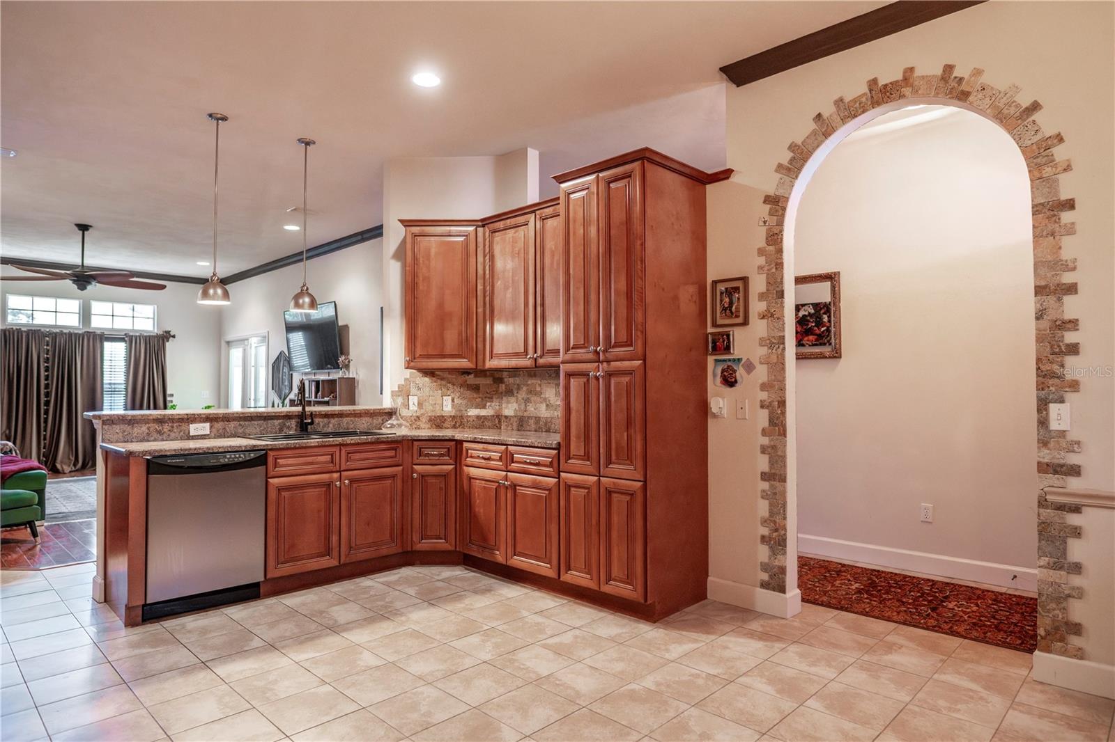 CREEKSIDE VILLAS AT TURKEY CREEK - Residential