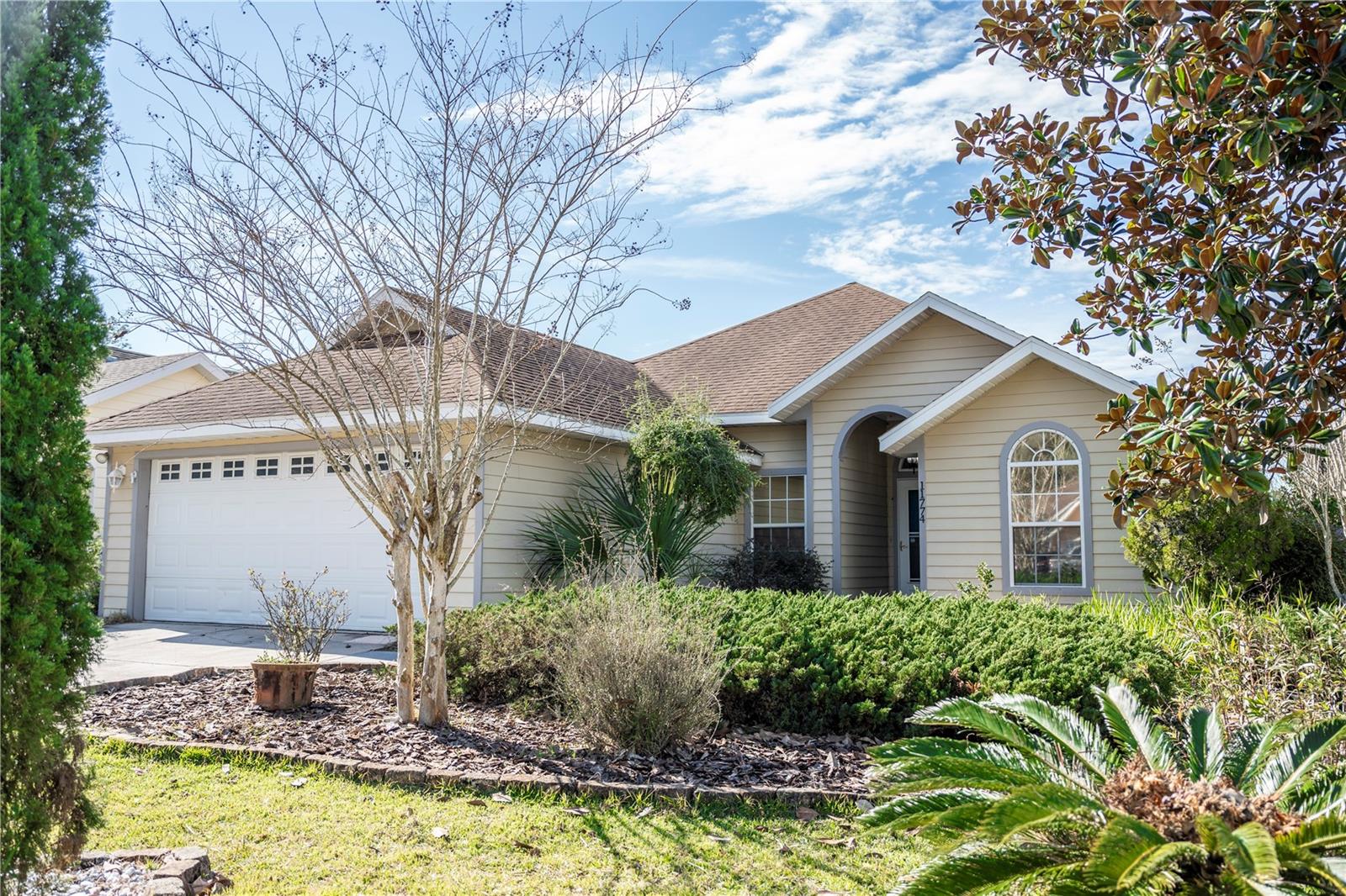 CREEKSIDE VILLAS AT TURKEY CREEK - Residential