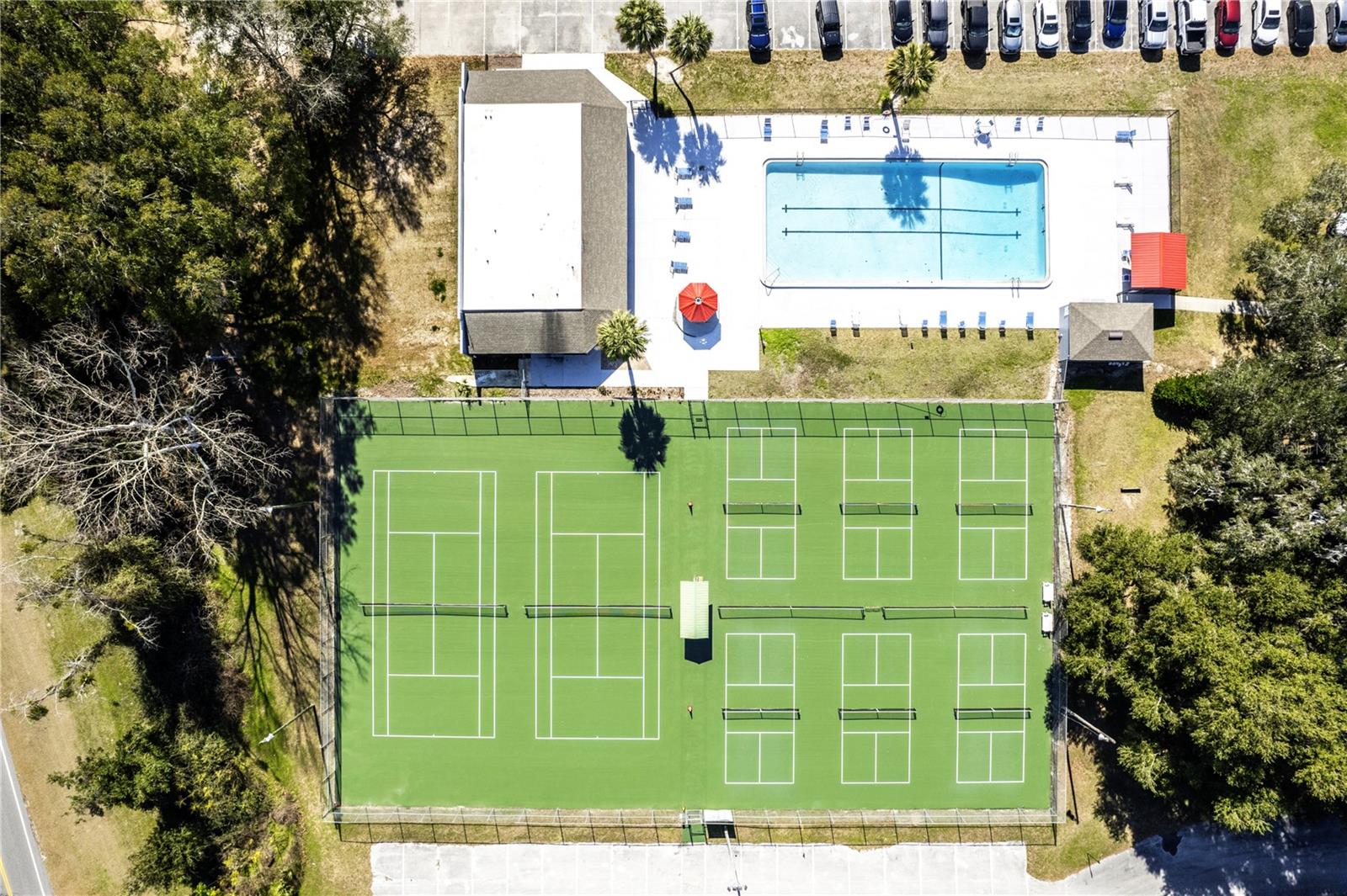 CREEKSIDE VILLAS AT TURKEY CREEK - Residential