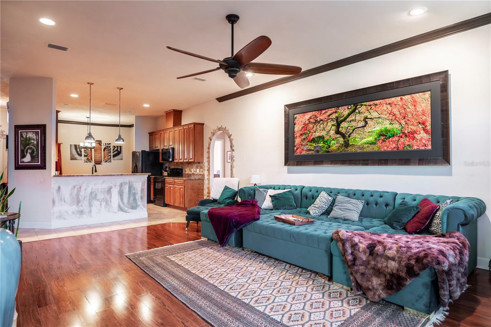 CREEKSIDE VILLAS AT TURKEY CREEK - Residential