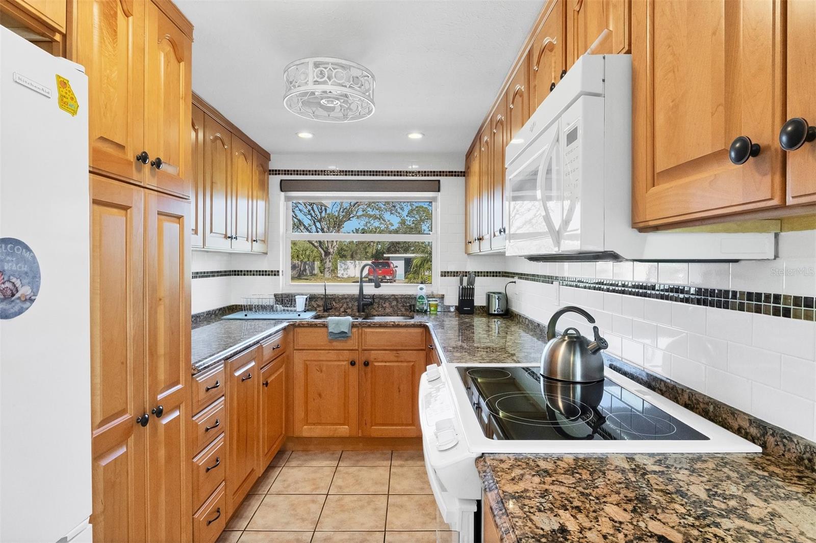 RESTEINER HEIGHTS - Residential