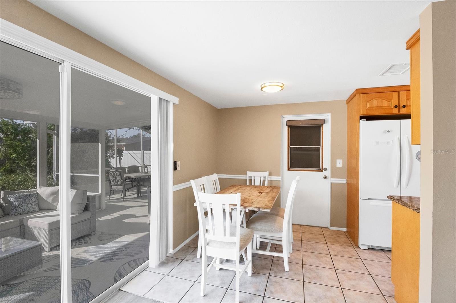 RESTEINER HEIGHTS - Residential