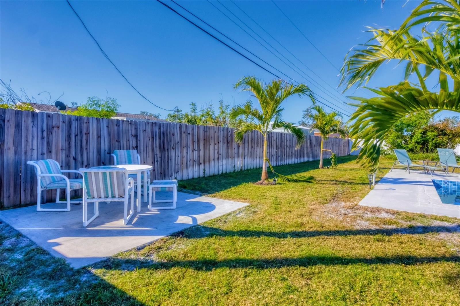 RESTEINER HEIGHTS - Residential