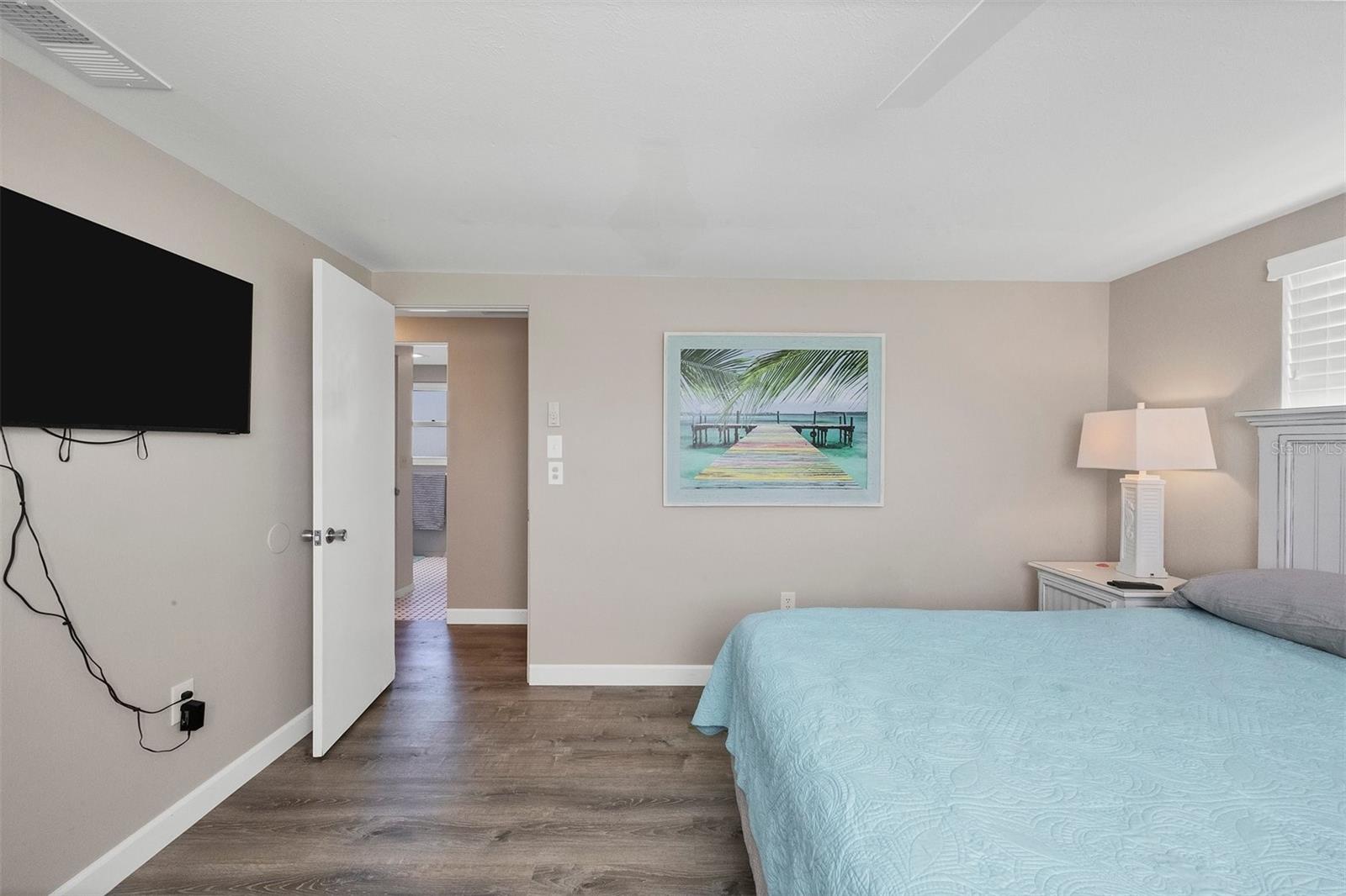 RESTEINER HEIGHTS - Residential