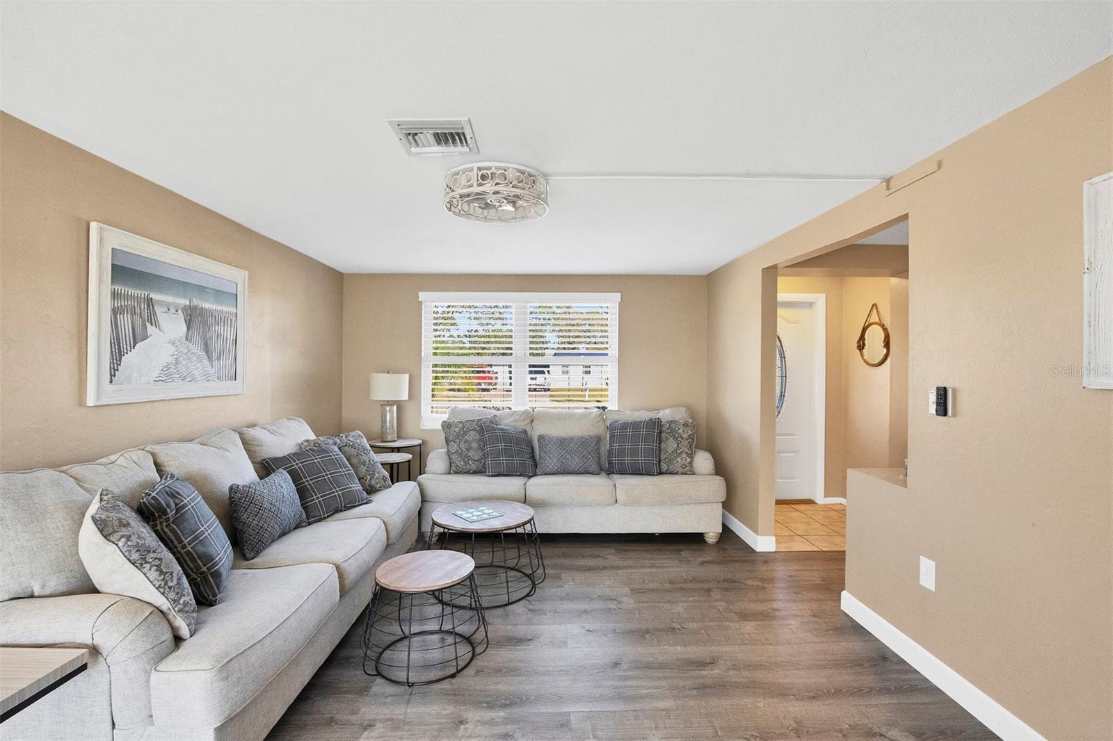 RESTEINER HEIGHTS - Residential