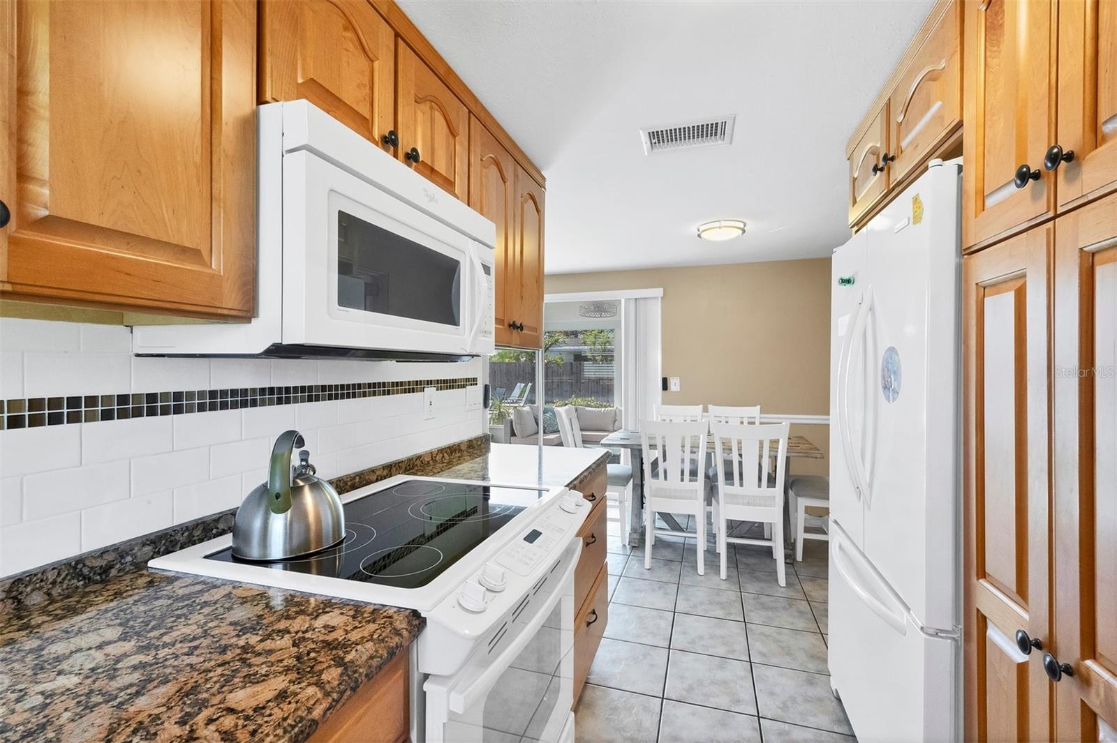 RESTEINER HEIGHTS - Residential