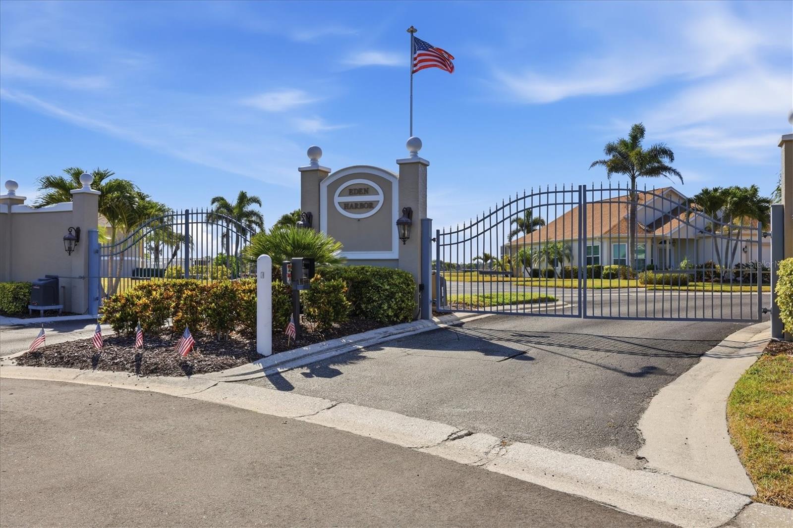 EDEN HARBOR - Residential