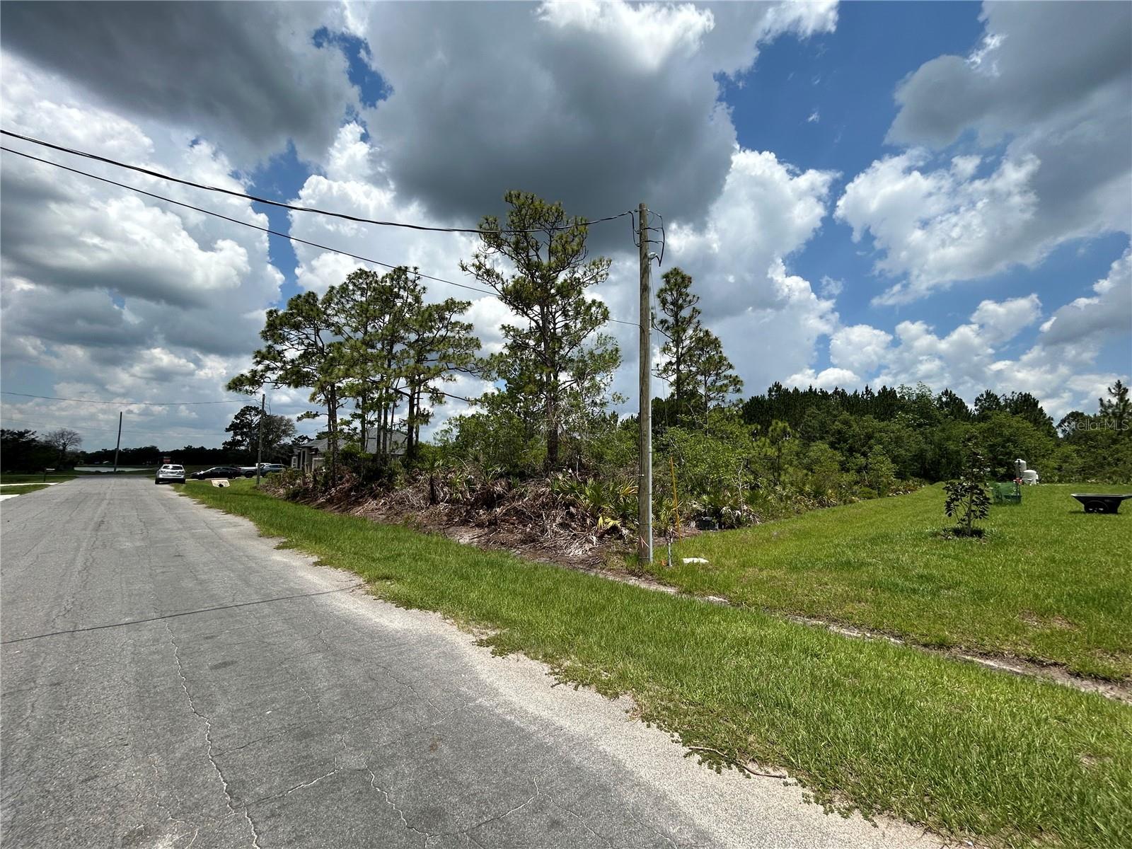 CAPE ORLANDO ESTATES - Land
