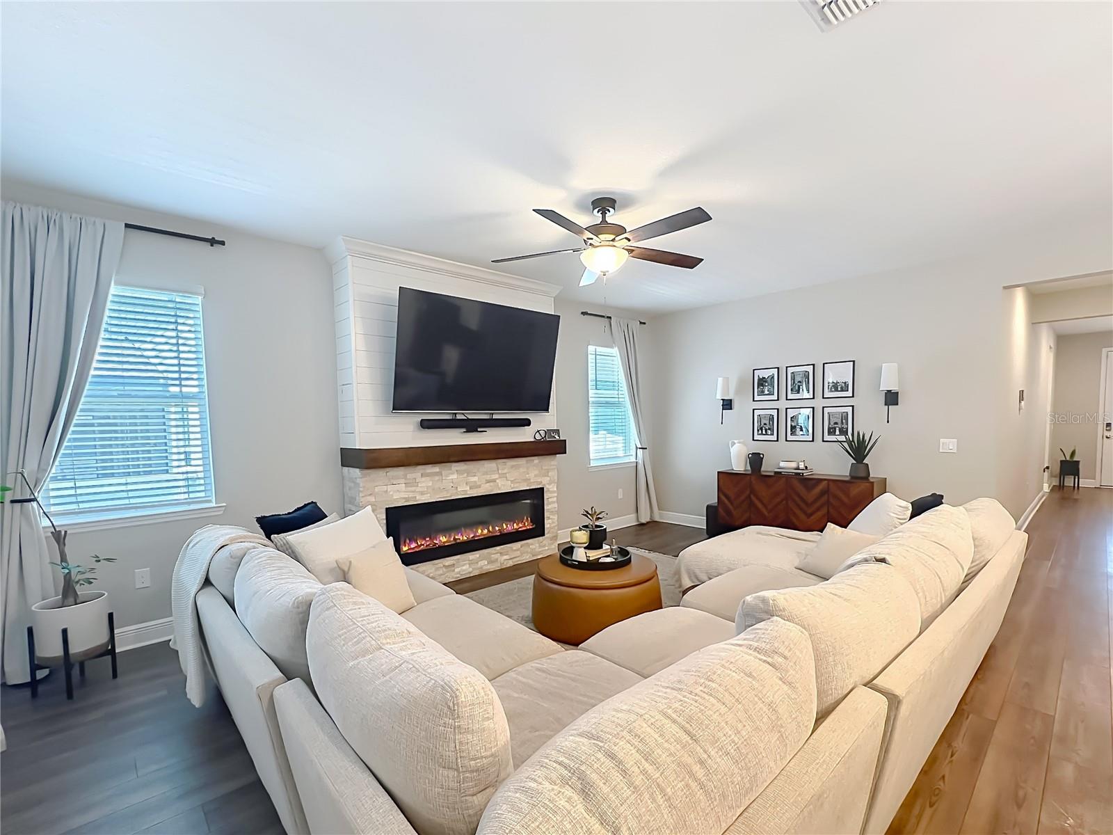 VILLAGES AT MINNEOLA HILLS - Residential