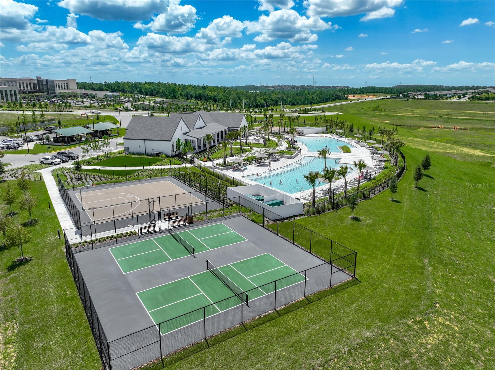VILLAGES AT MINNEOLA HILLS - Residential