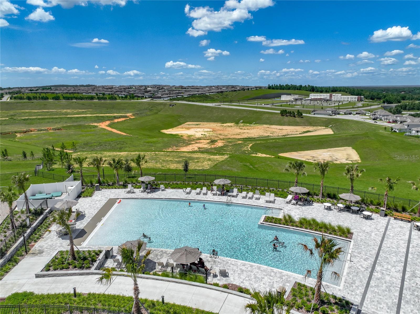 VILLAGES AT MINNEOLA HILLS - Residential