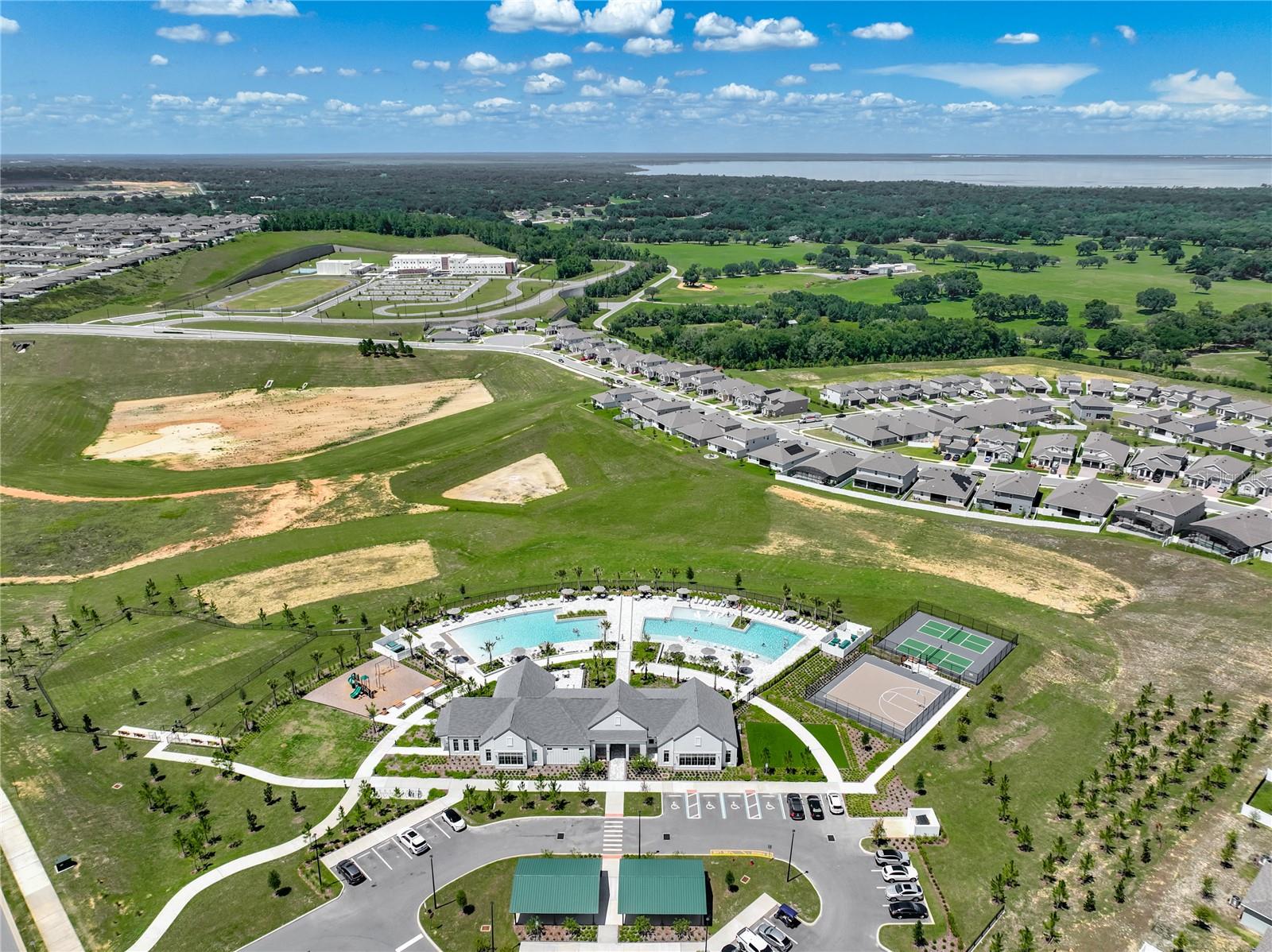 VILLAGES AT MINNEOLA HILLS - Residential