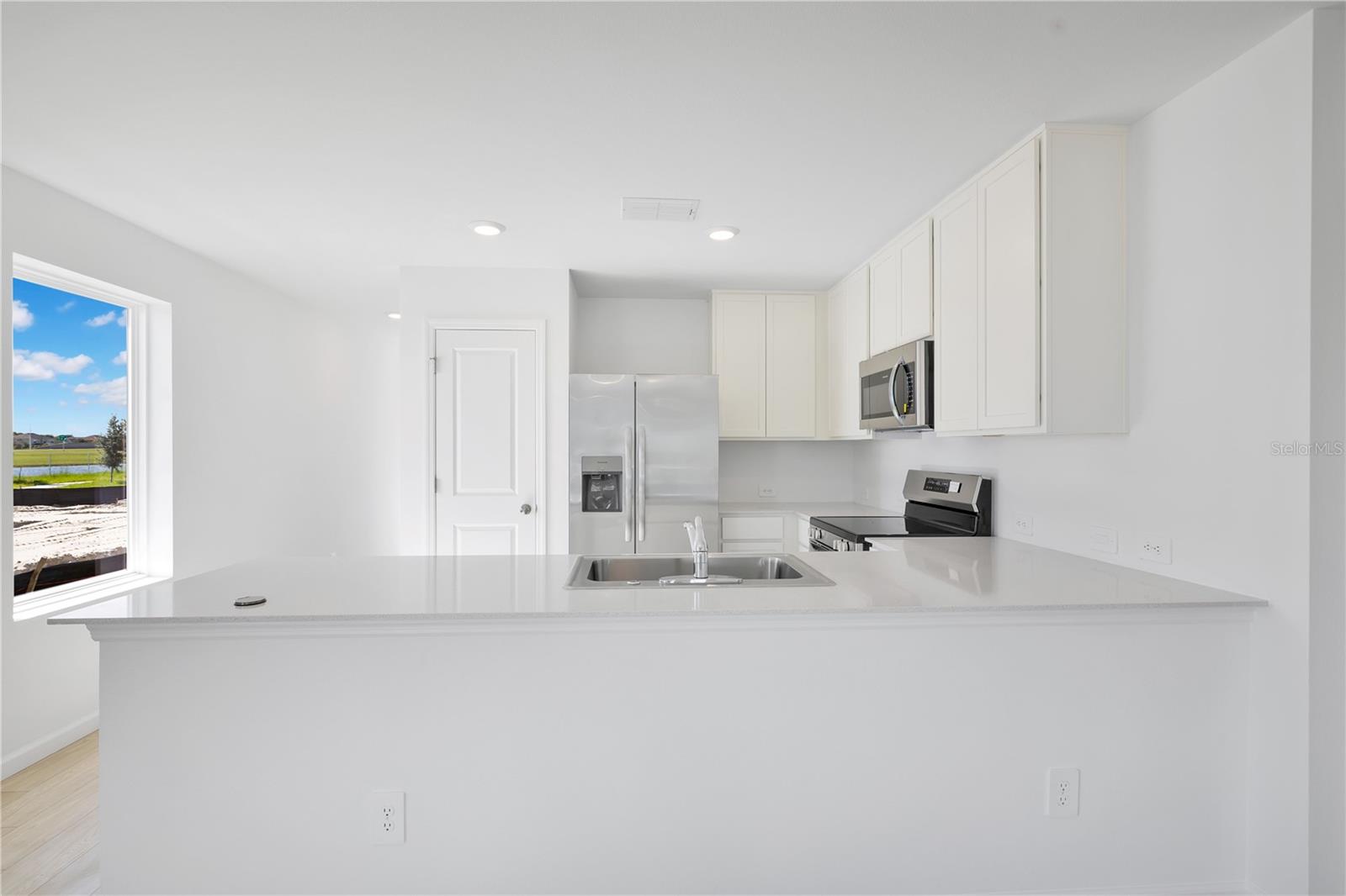 WESTVIEW POD B NBRHD 4 - Residential Lease