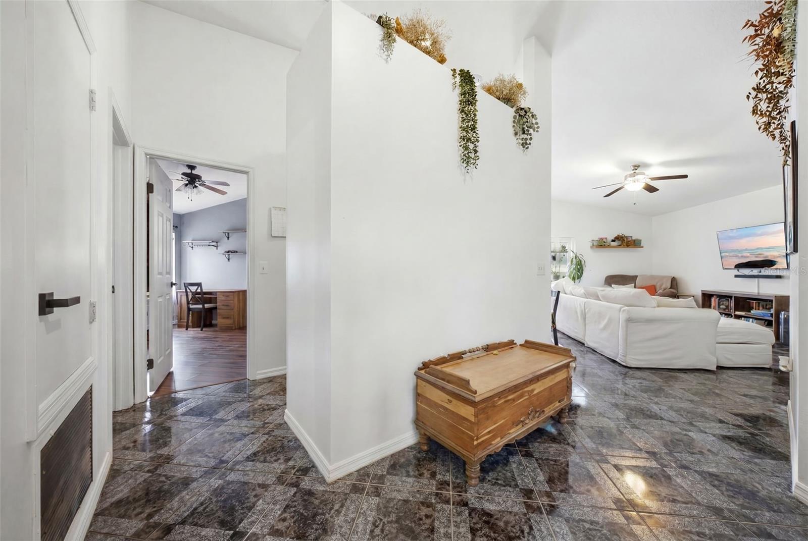 CRISTINA PH I - Residential