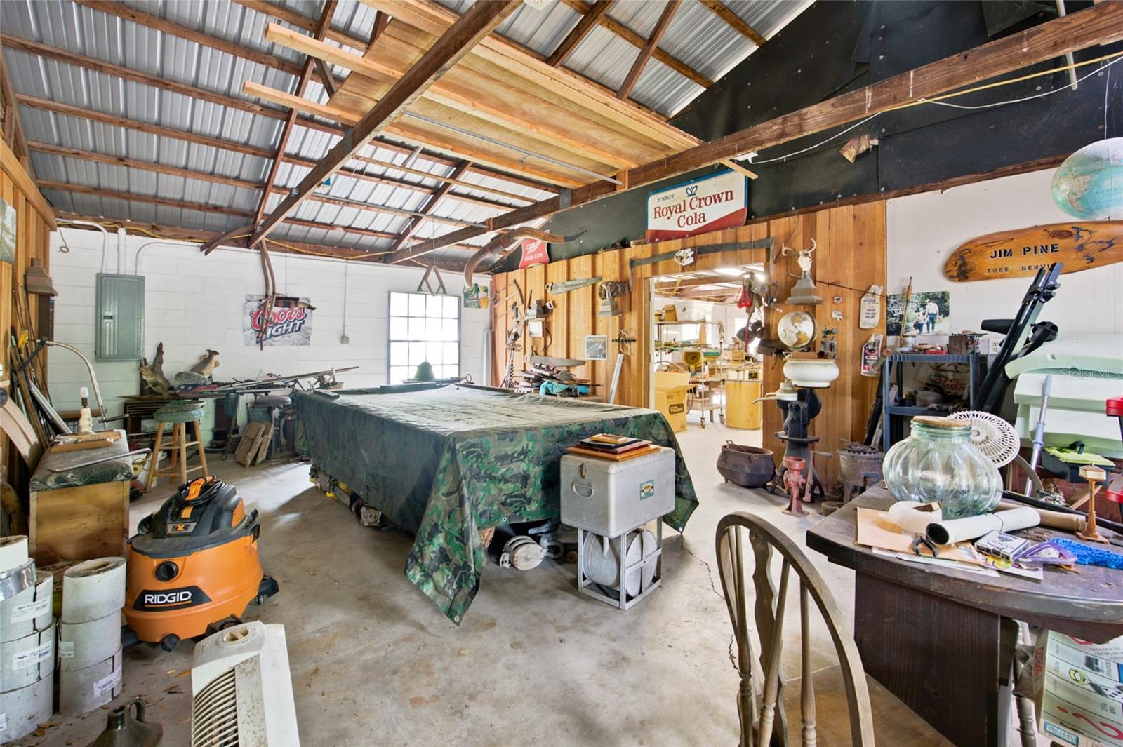 LEE ACRES - Residential