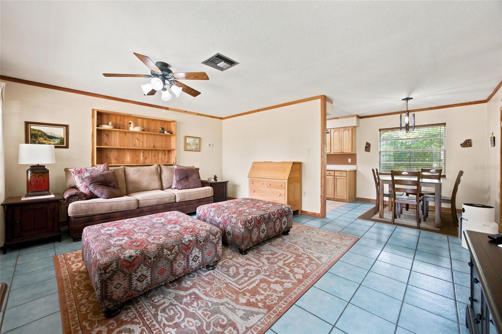 LEE ACRES - Residential