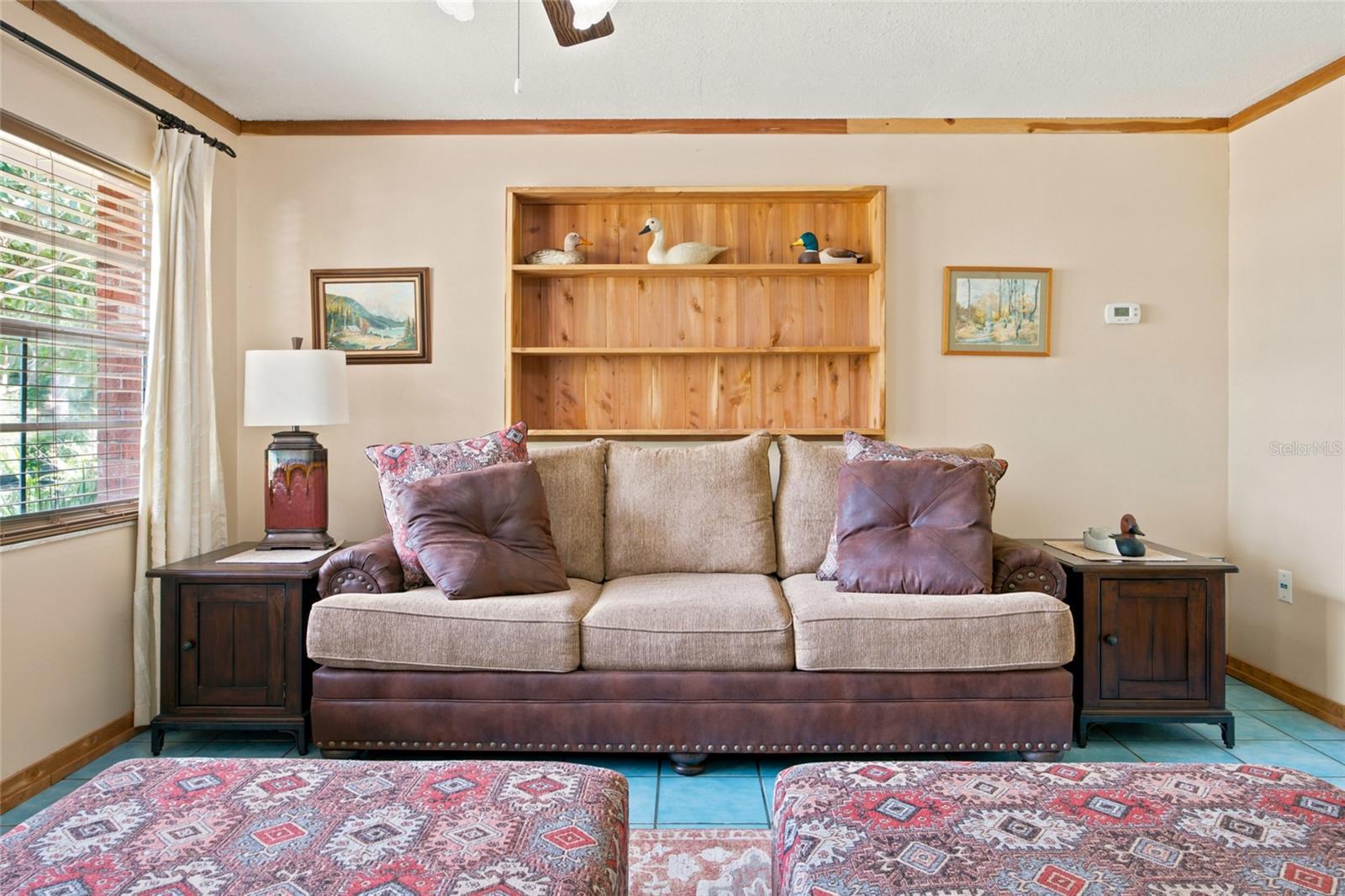 LEE ACRES - Residential