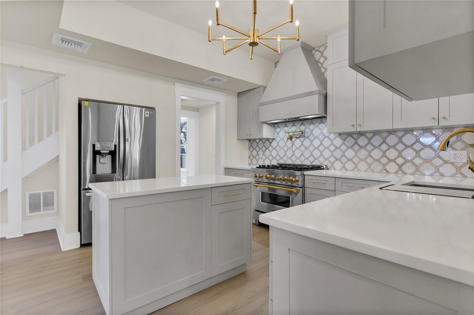 MAYFAIR - Residential Lease