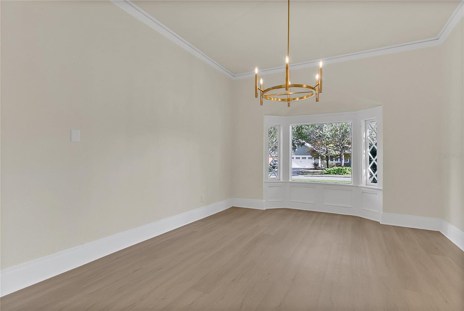 MAYFAIR - Residential Lease