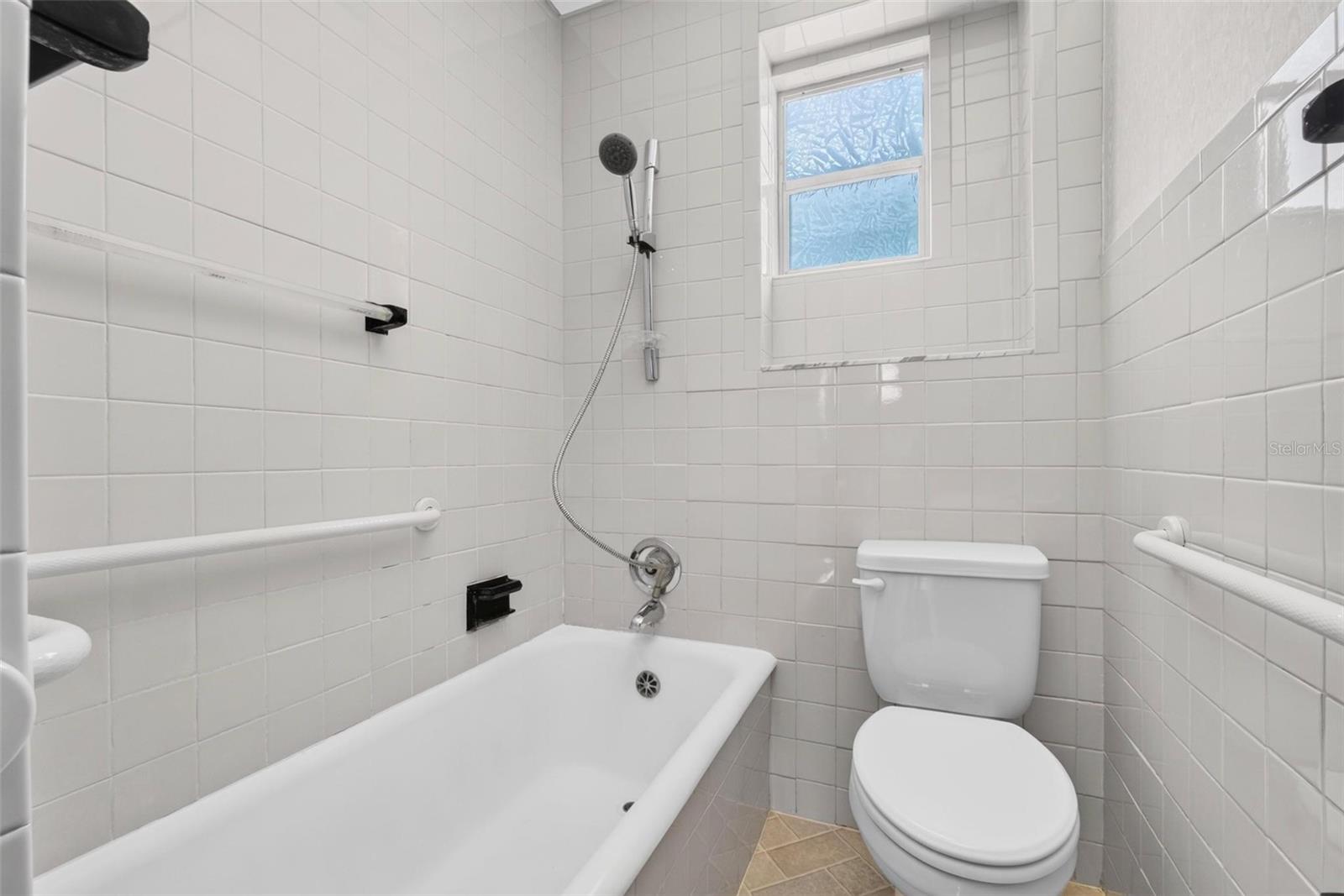 COLFAX CITY - Residential