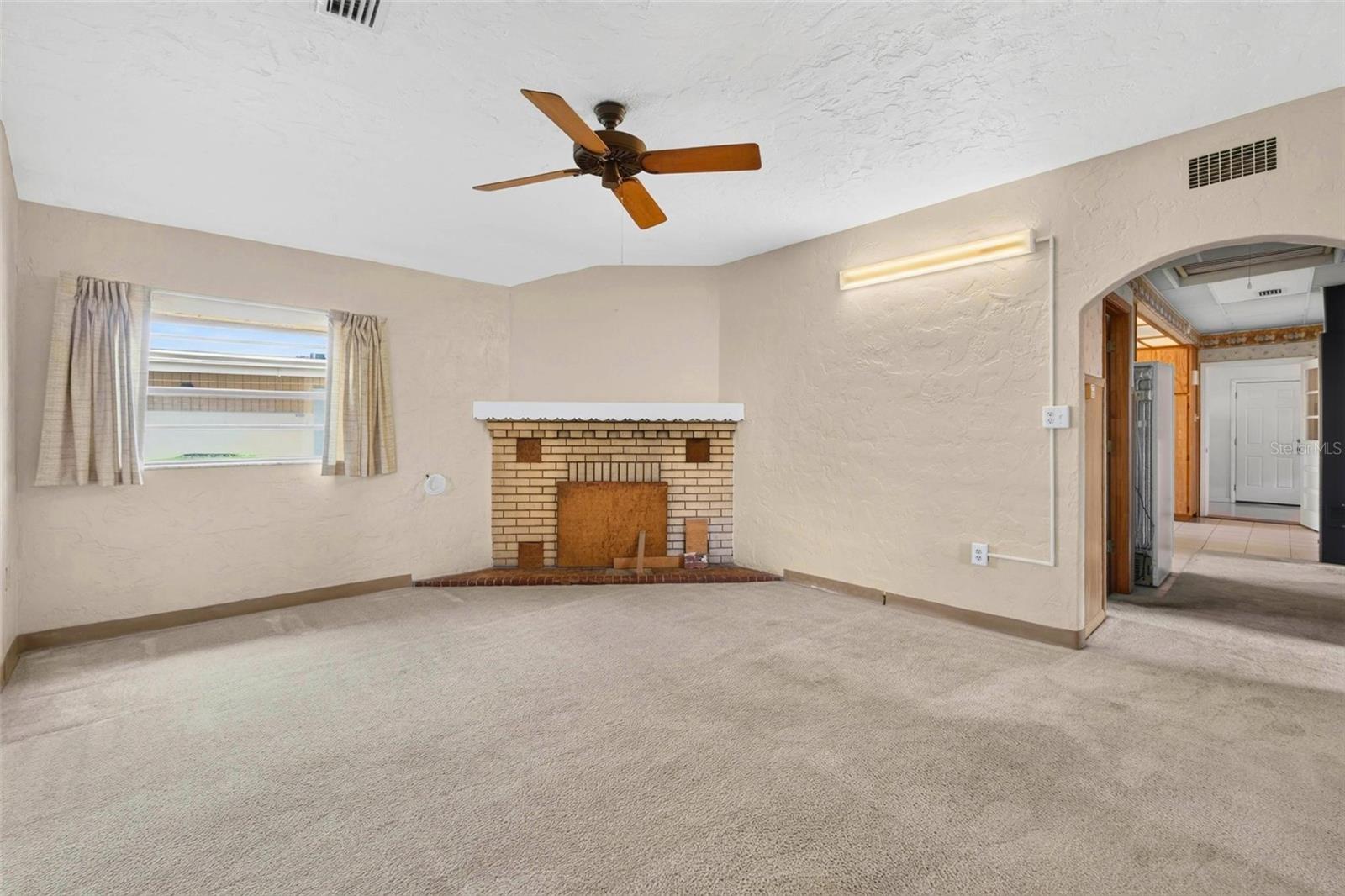 COLFAX CITY - Residential