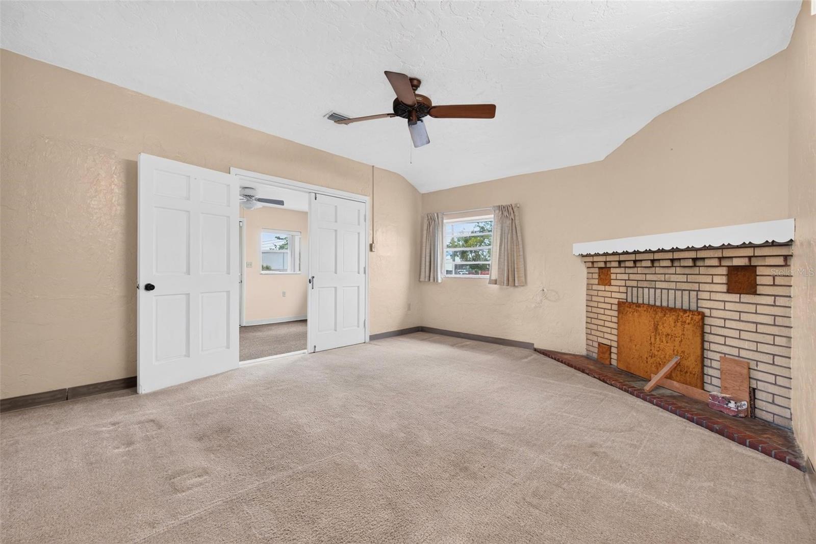 COLFAX CITY - Residential