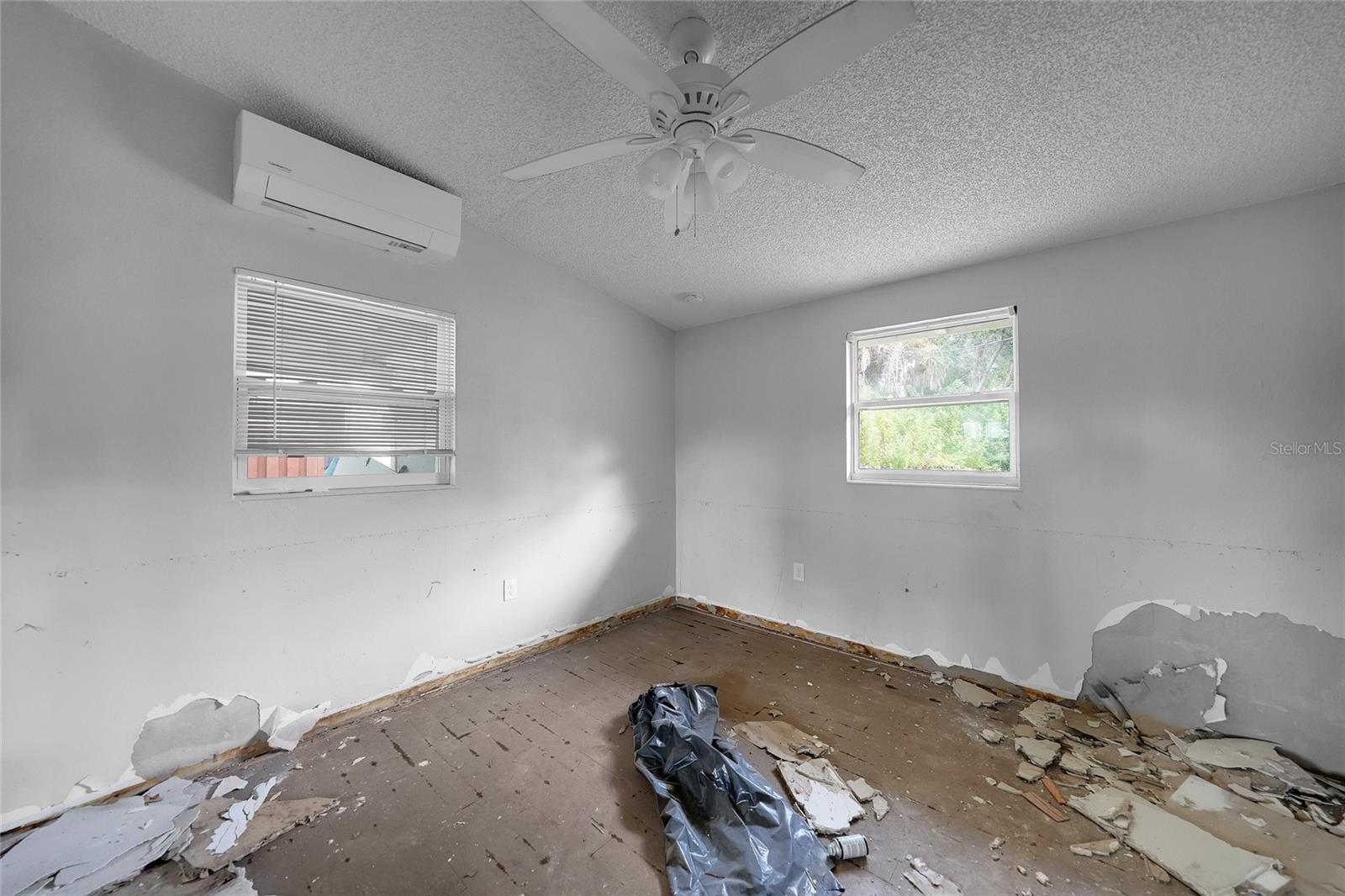 AQUI ESTATE UNIT 01 - Residential Income