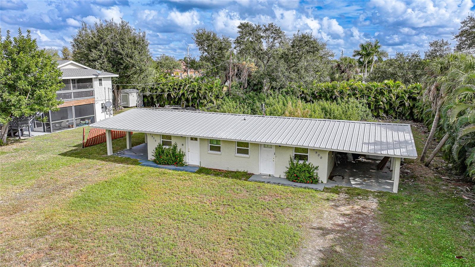 AQUI ESTATE UNIT 01 - Residential Income
