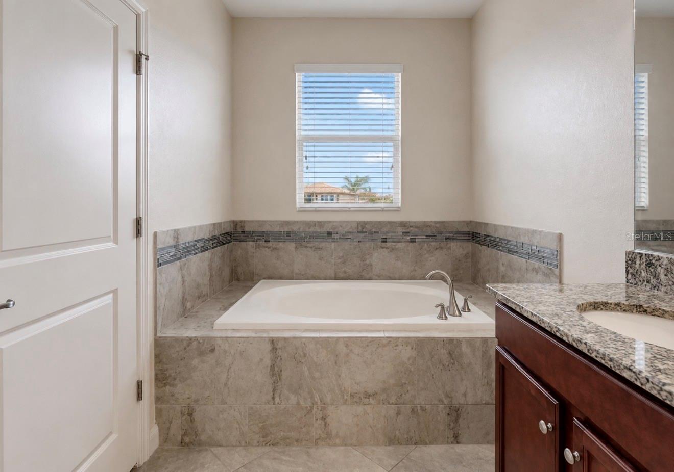 WATERLEAF PH 5A - Residential