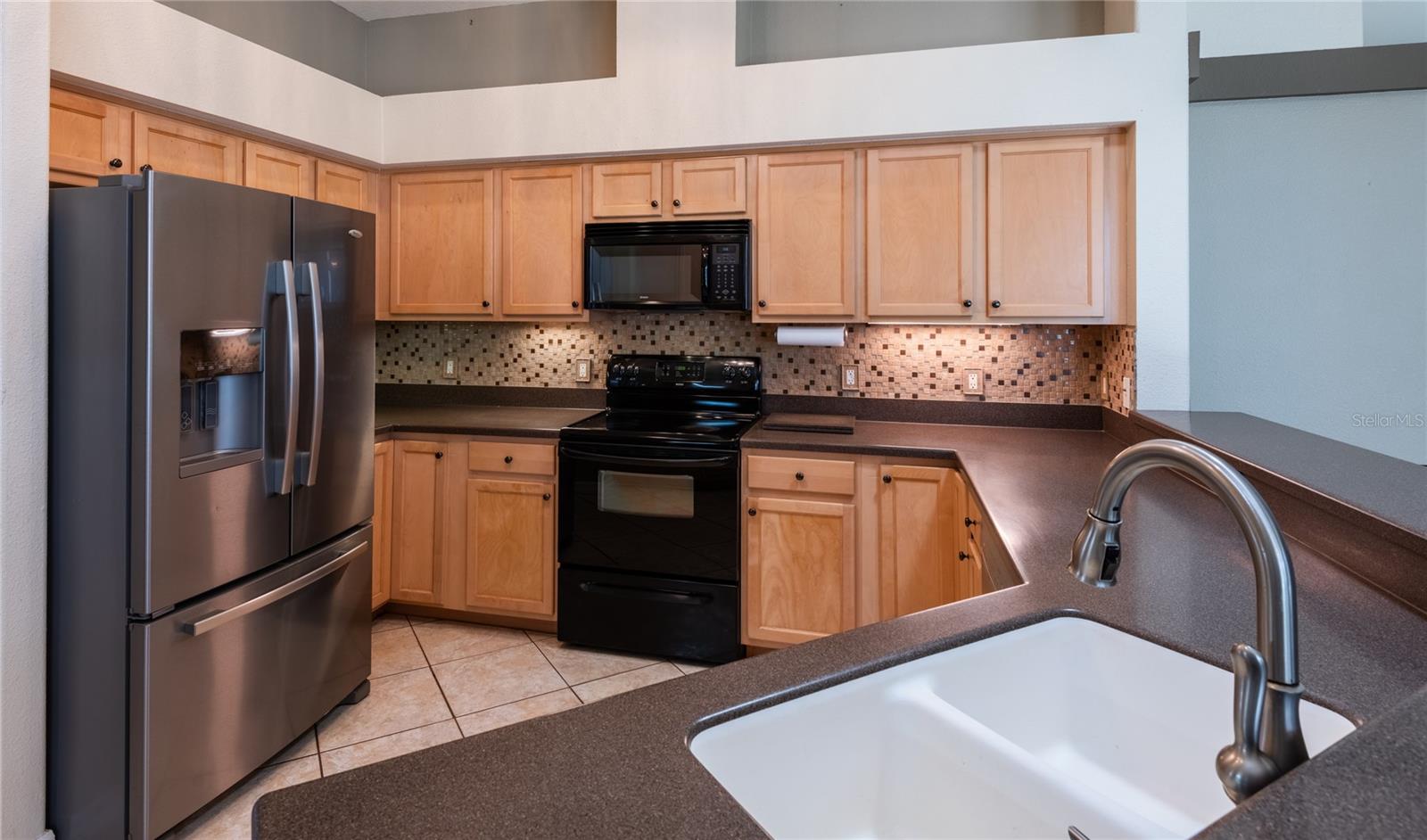 SILVER LAKES - Residential